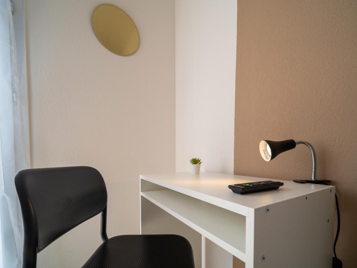 Appartement Climatise Avec Parking A 6Min A Pied De La Gare St Charles Marsiglia Esterno foto