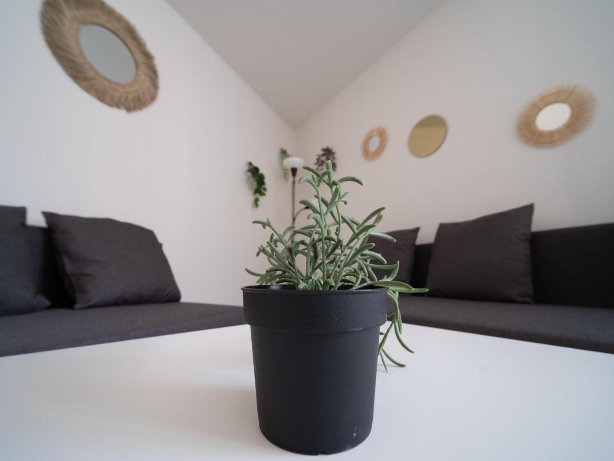 Appartement Climatise Avec Parking A 6Min A Pied De La Gare St Charles Marsiglia Esterno foto