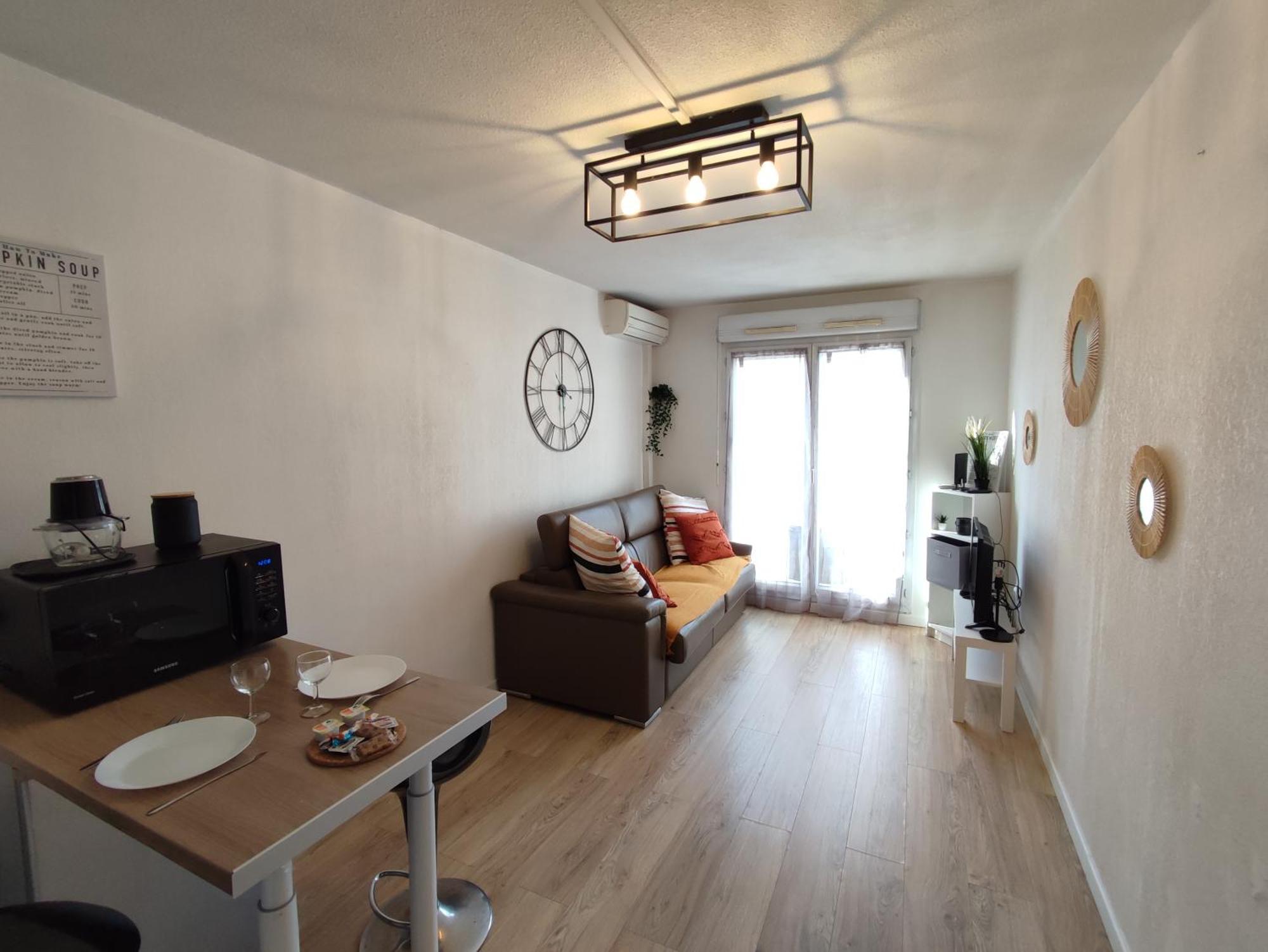 Appartement Climatise Avec Parking A 6Min A Pied De La Gare St Charles Marsiglia Esterno foto